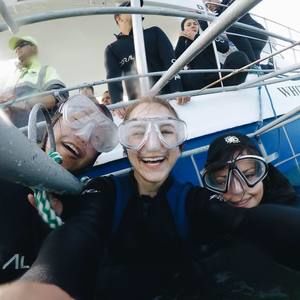 Meet your Posher, Jenny